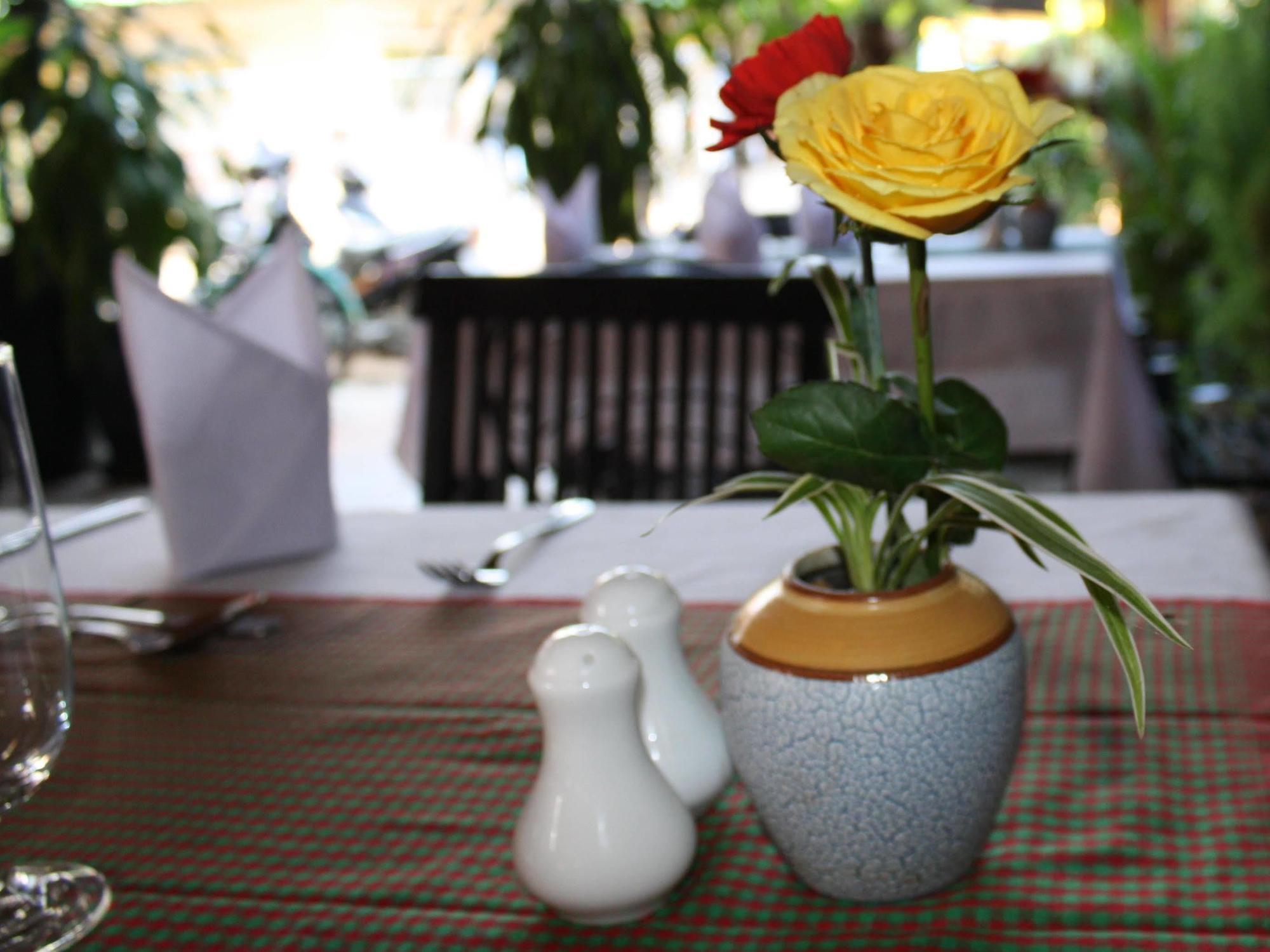 Oral D'Angkor Guest House Сиемрип Экстерьер фото