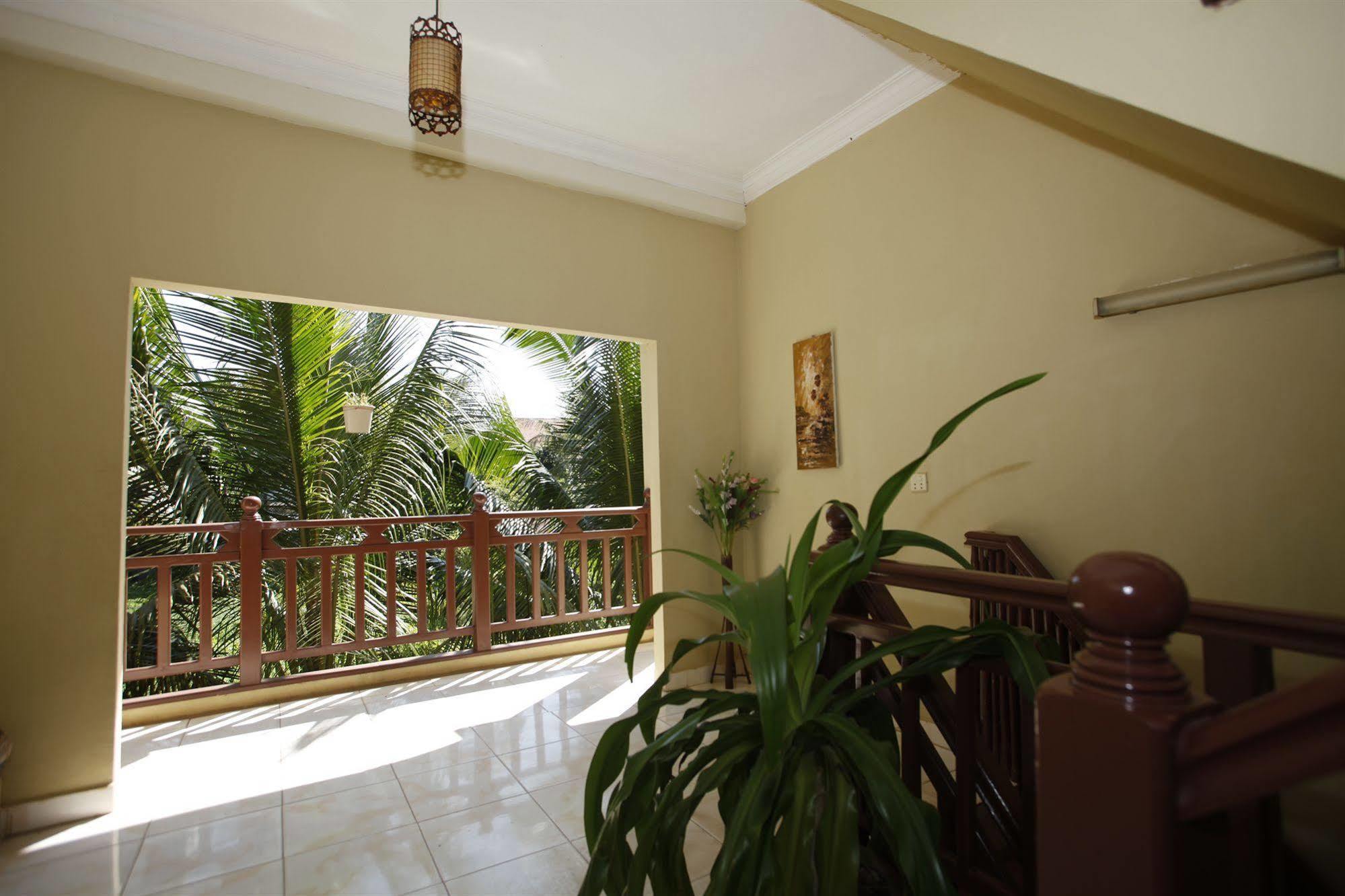 Oral D'Angkor Guest House Сиемрип Экстерьер фото