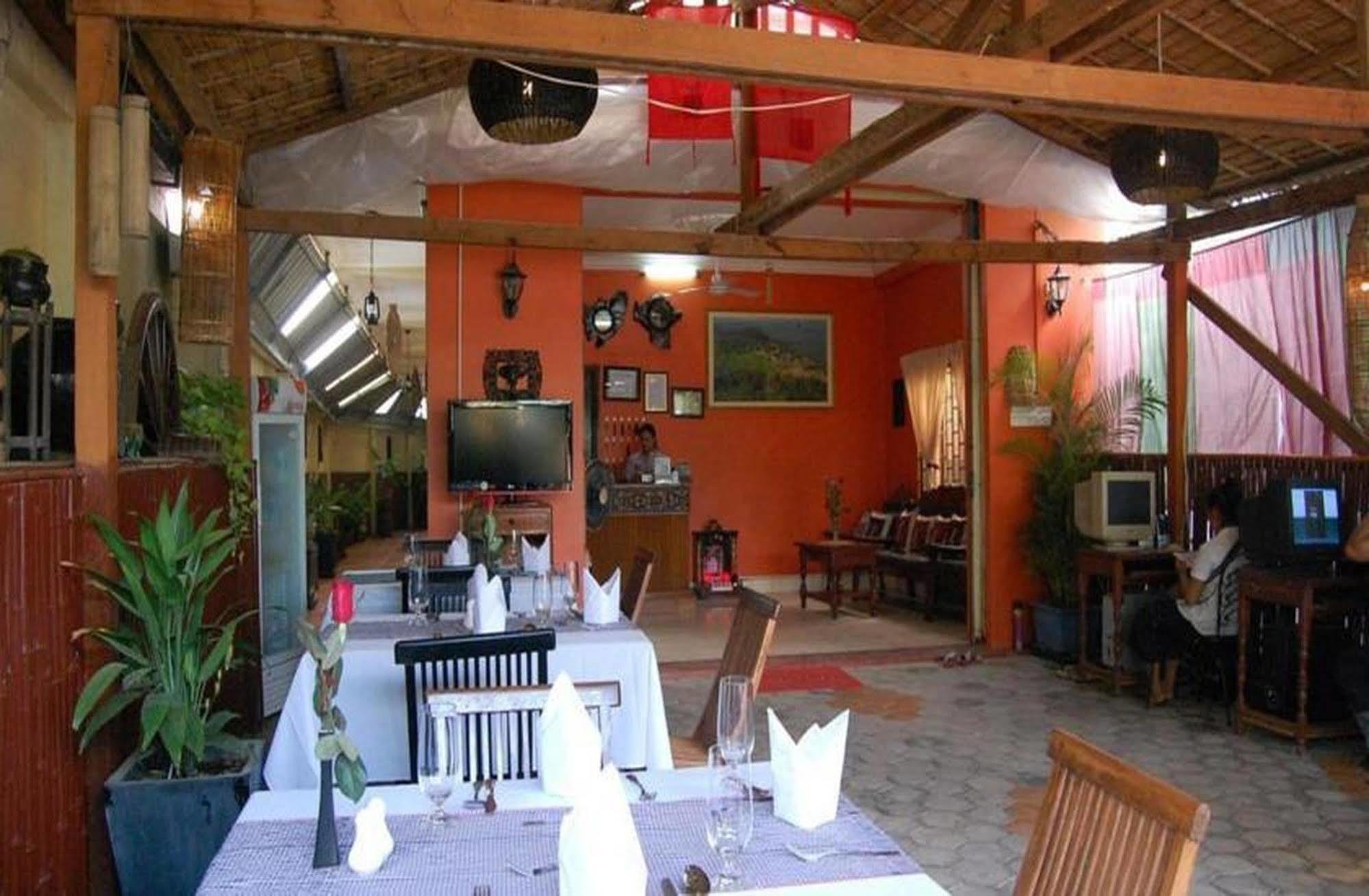 Oral D'Angkor Guest House Сиемрип Экстерьер фото